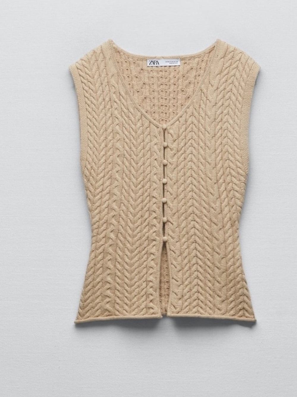 Zara Beige %100 cotton Cable Knit V-Neck Button Vest size L